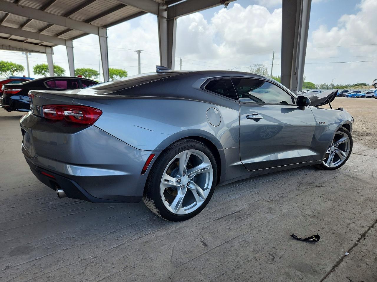 2021 Chevrolet Camaro Lz - zdjęcie 3