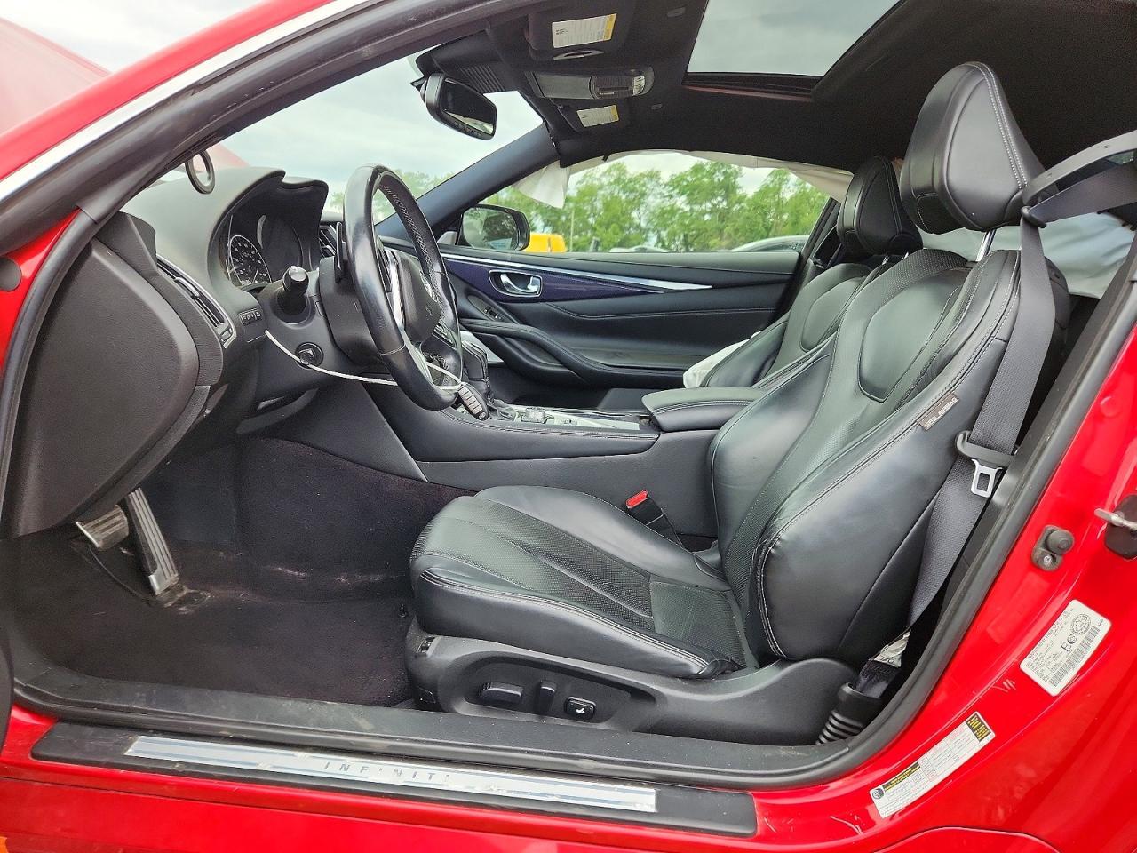 2017 Infiniti Q60 Red Sport 400 - zdjęcie 7