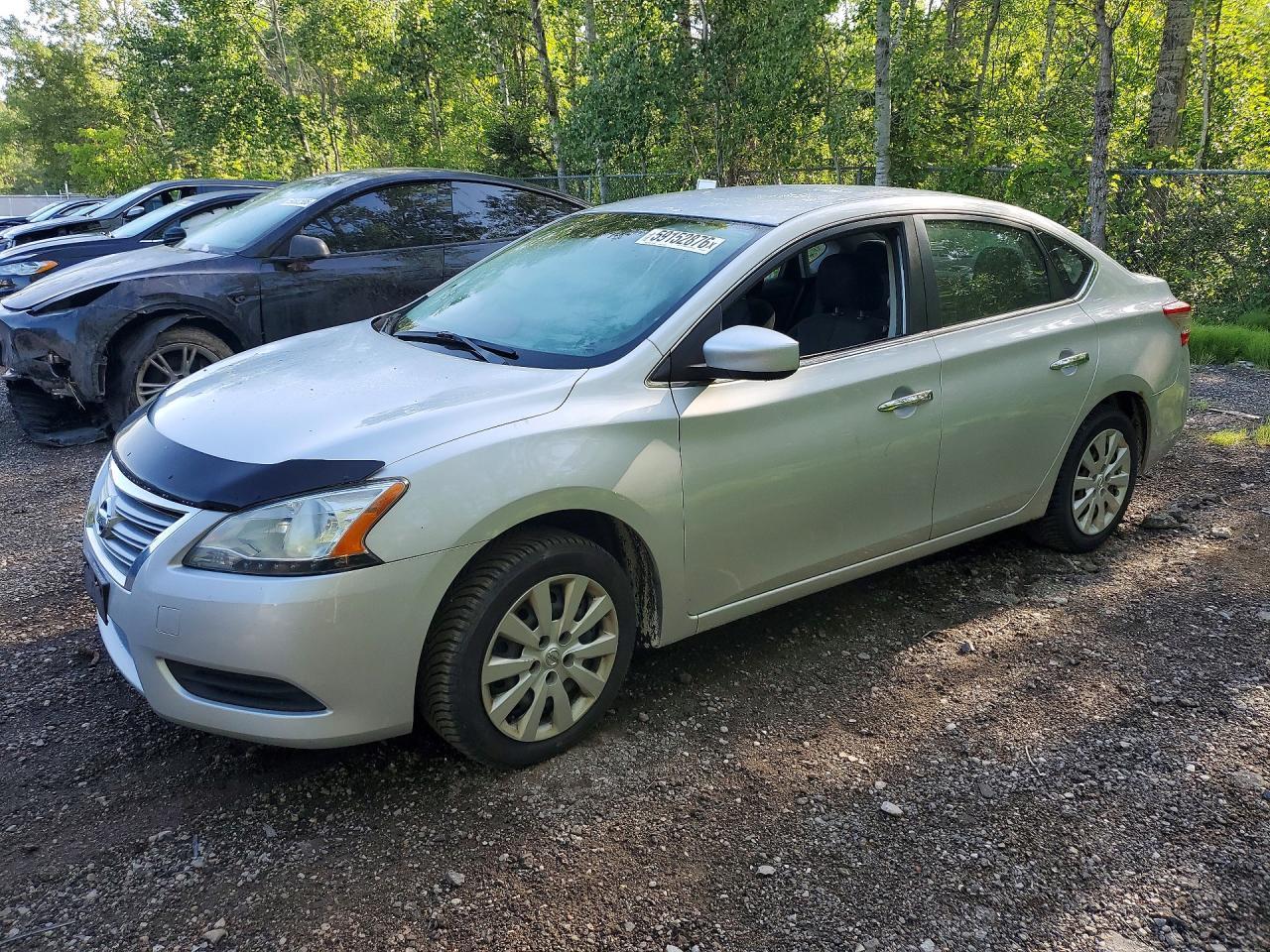2014 Nissan Sentra S - zdjęcie główne