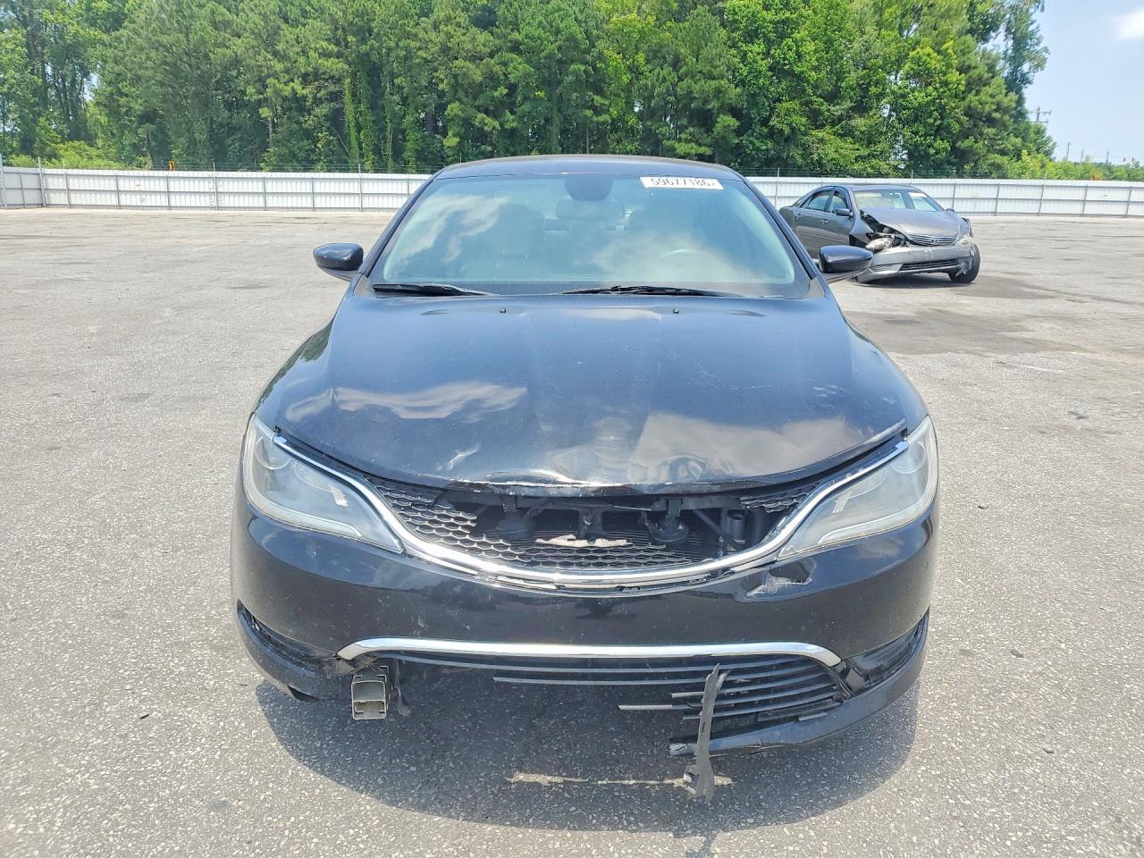 2016 Chrysler 200 Limited - zdjęcie 5