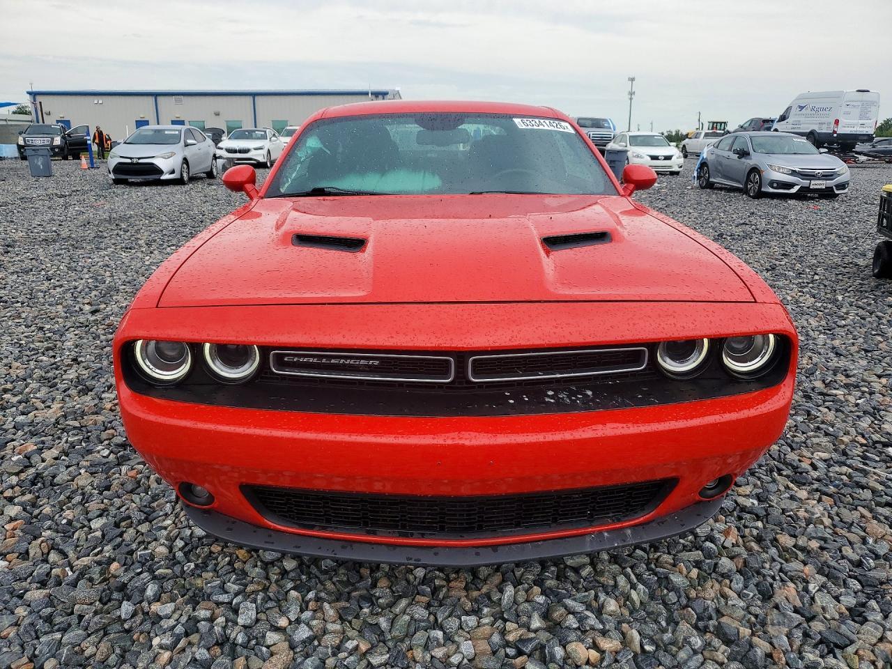 2022 Dodge Challenger Sxt - zdjęcie 5