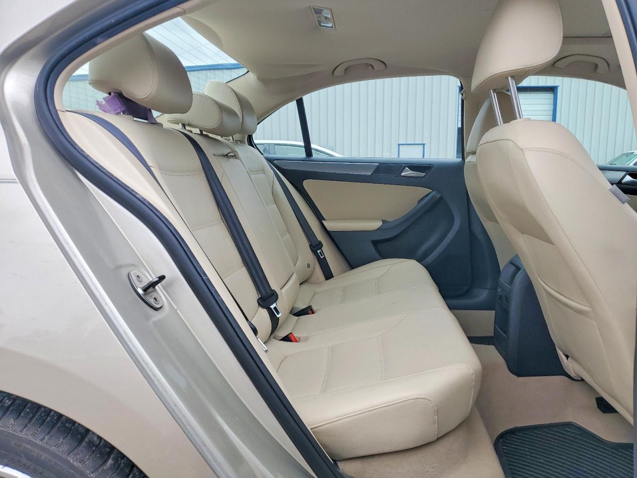 2014 Volkswagen Jetta Tdi - zdjęcie 10