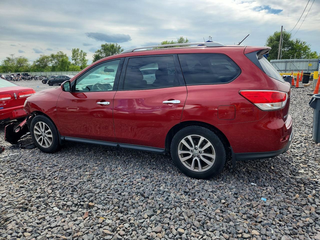 2015 Nissan Pathfinder S - zdjęcie 2