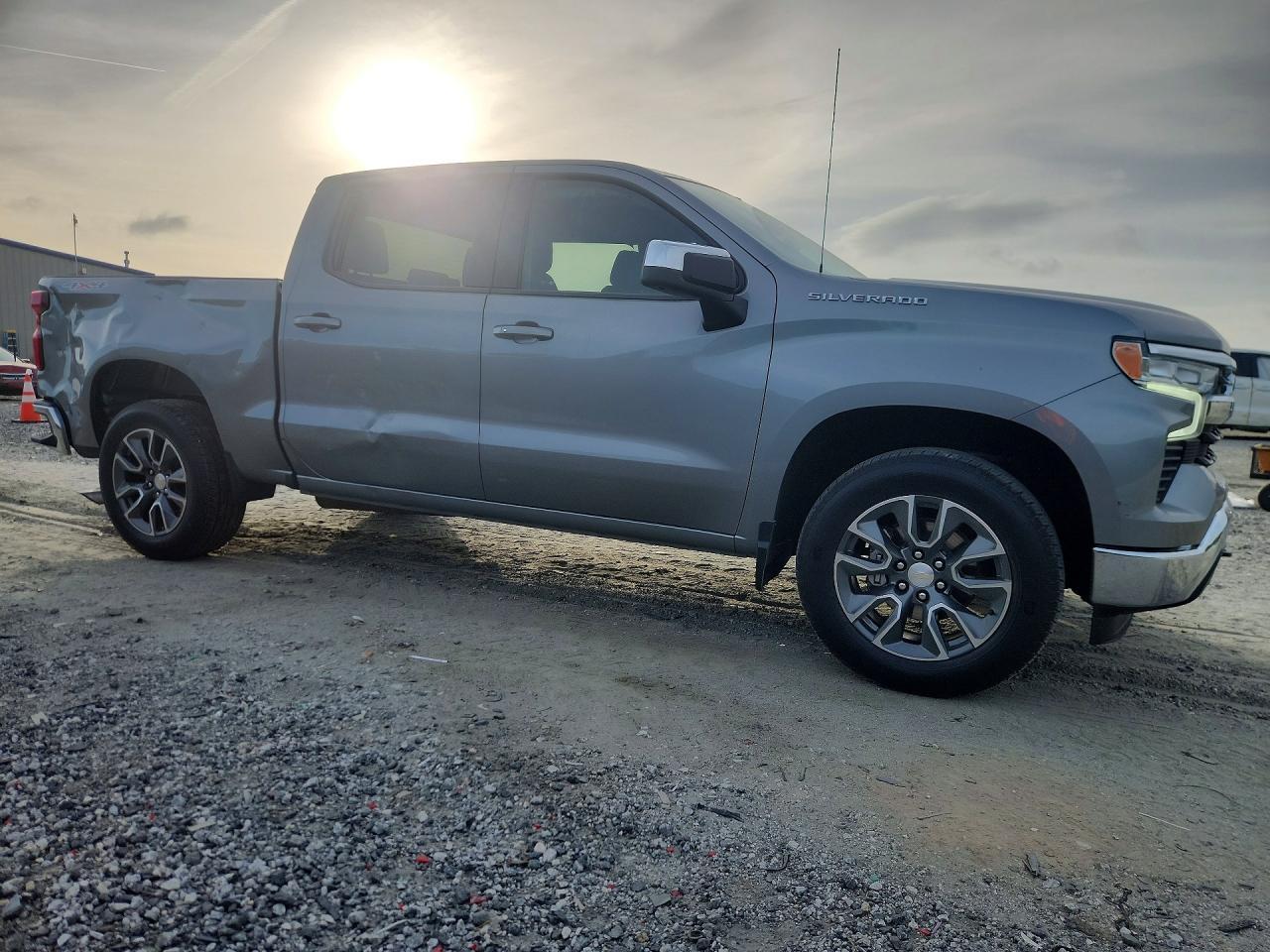 2023 Chevrolet Silverado K1500 Lt-L - zdjęcie 4