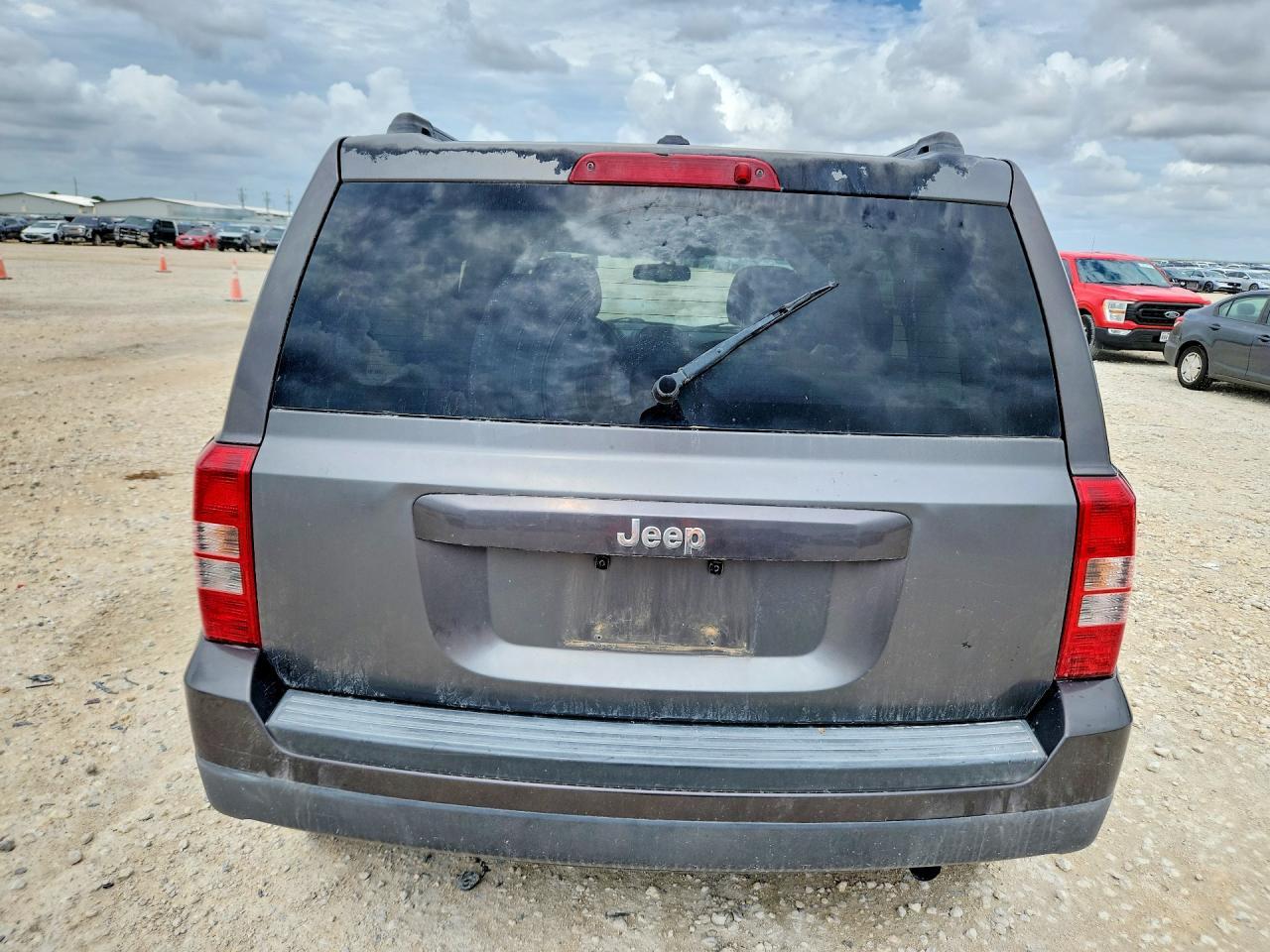 2017 Jeep Patriot Latitude - zdjęcie 6