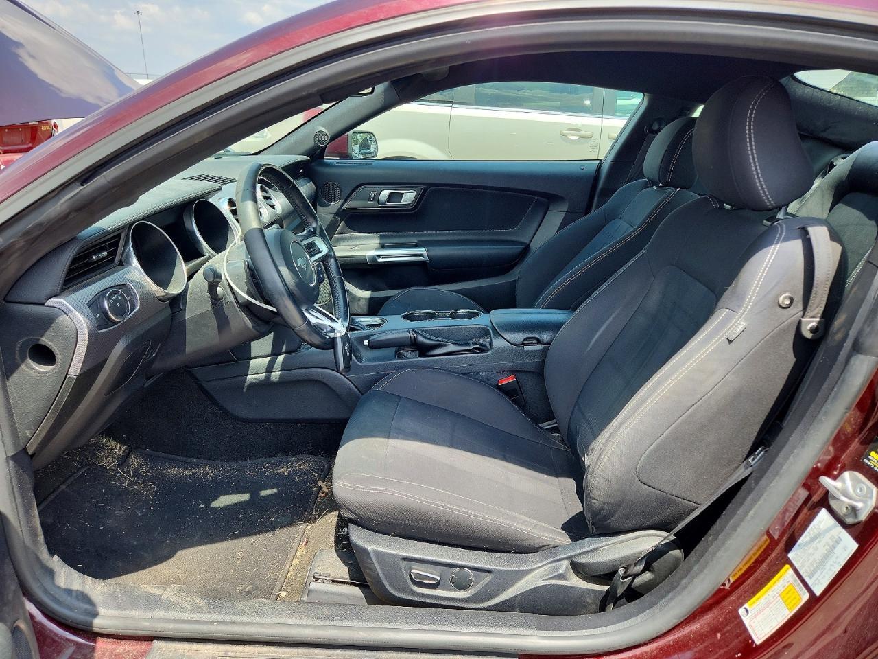 2018 Ford Mustang - zdjęcie 7