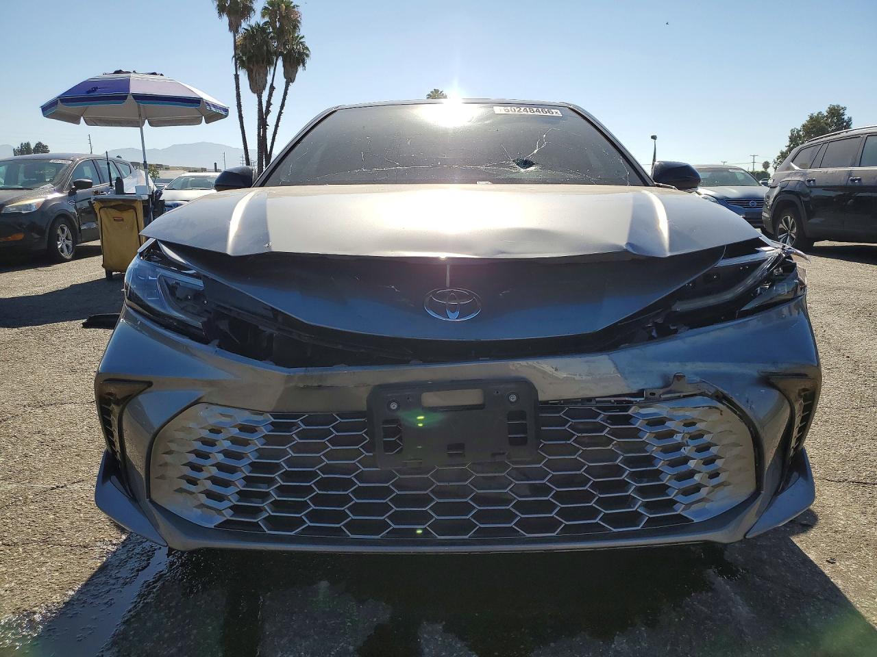2026 Toyota Camry Xse - zdjęcie 5