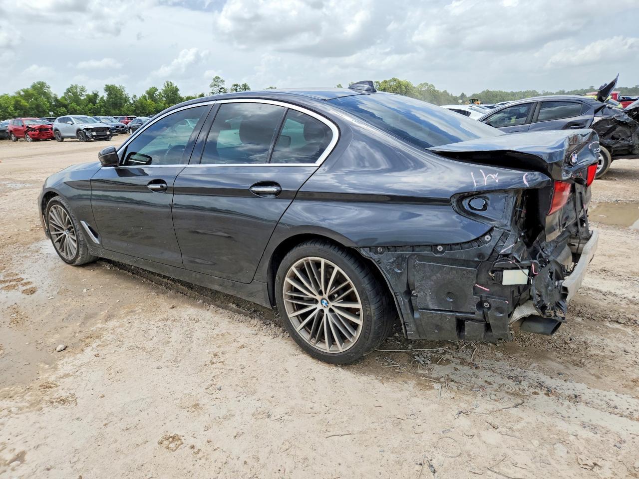 2018 BMW 530 I - zdjęcie 2