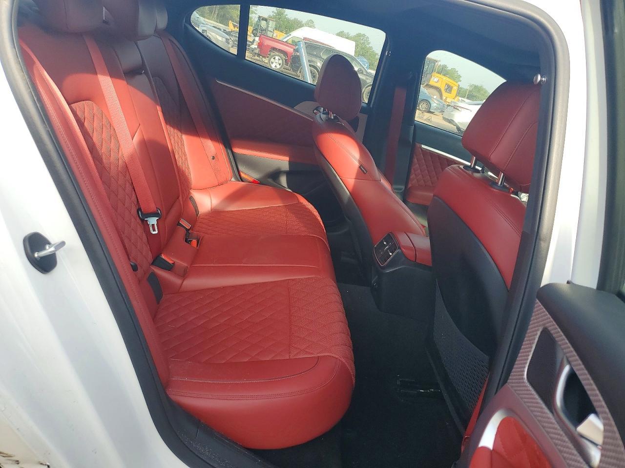 2023 Genesis G70 3.3T Standard - zdjęcie 10
