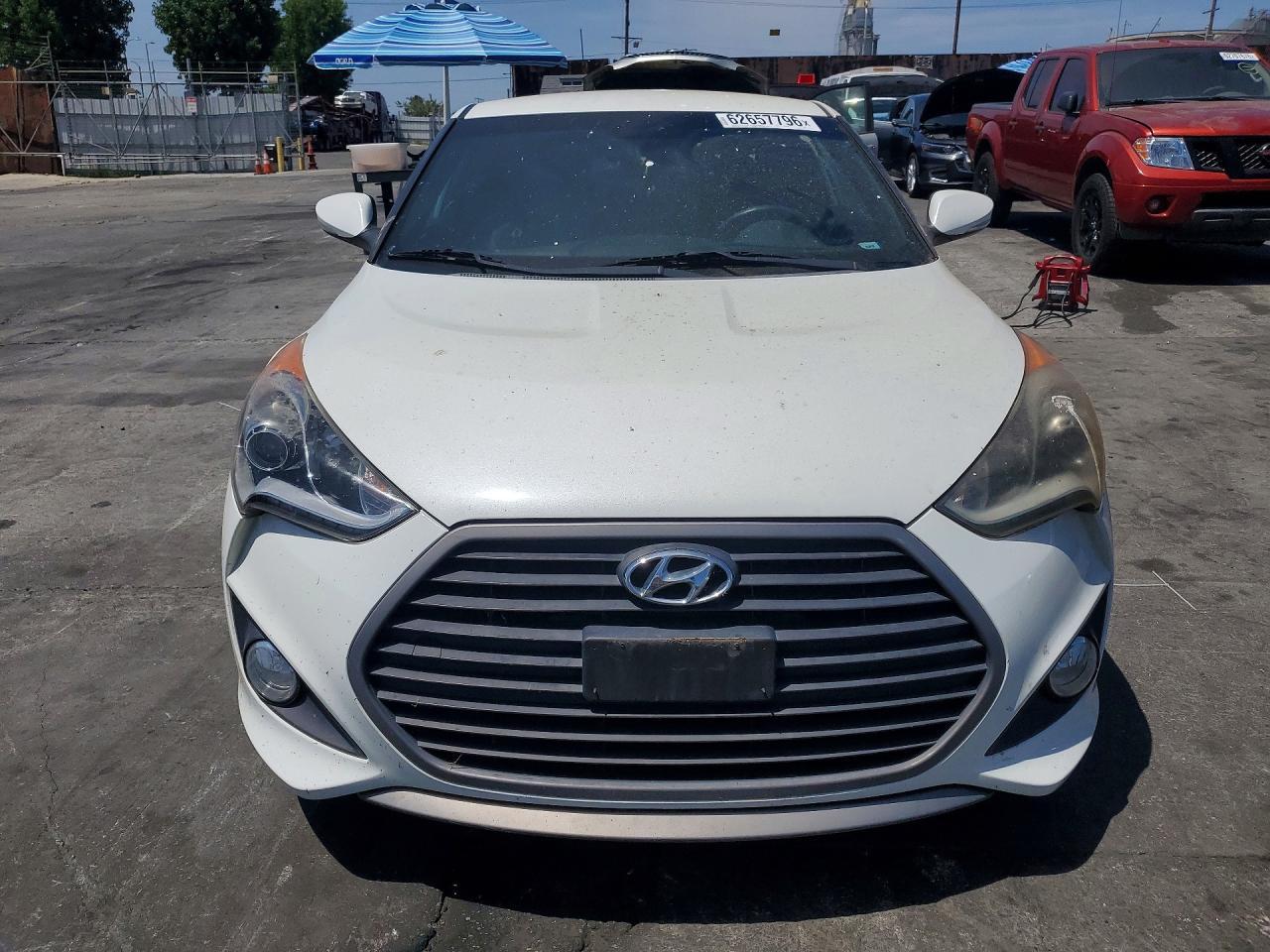 2016 Hyundai Veloster Turbo - zdjęcie 5