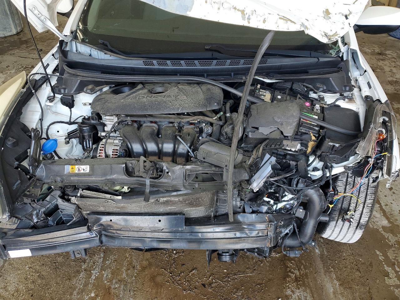 2016 Hyundai Elantra Se - zdjęcie 11
