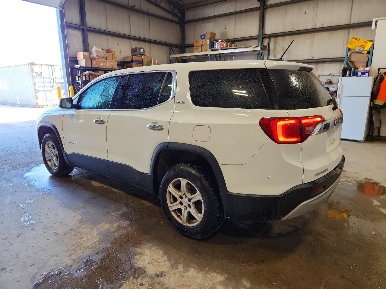 2018 GMC Acadia Sle - zdjęcie 2