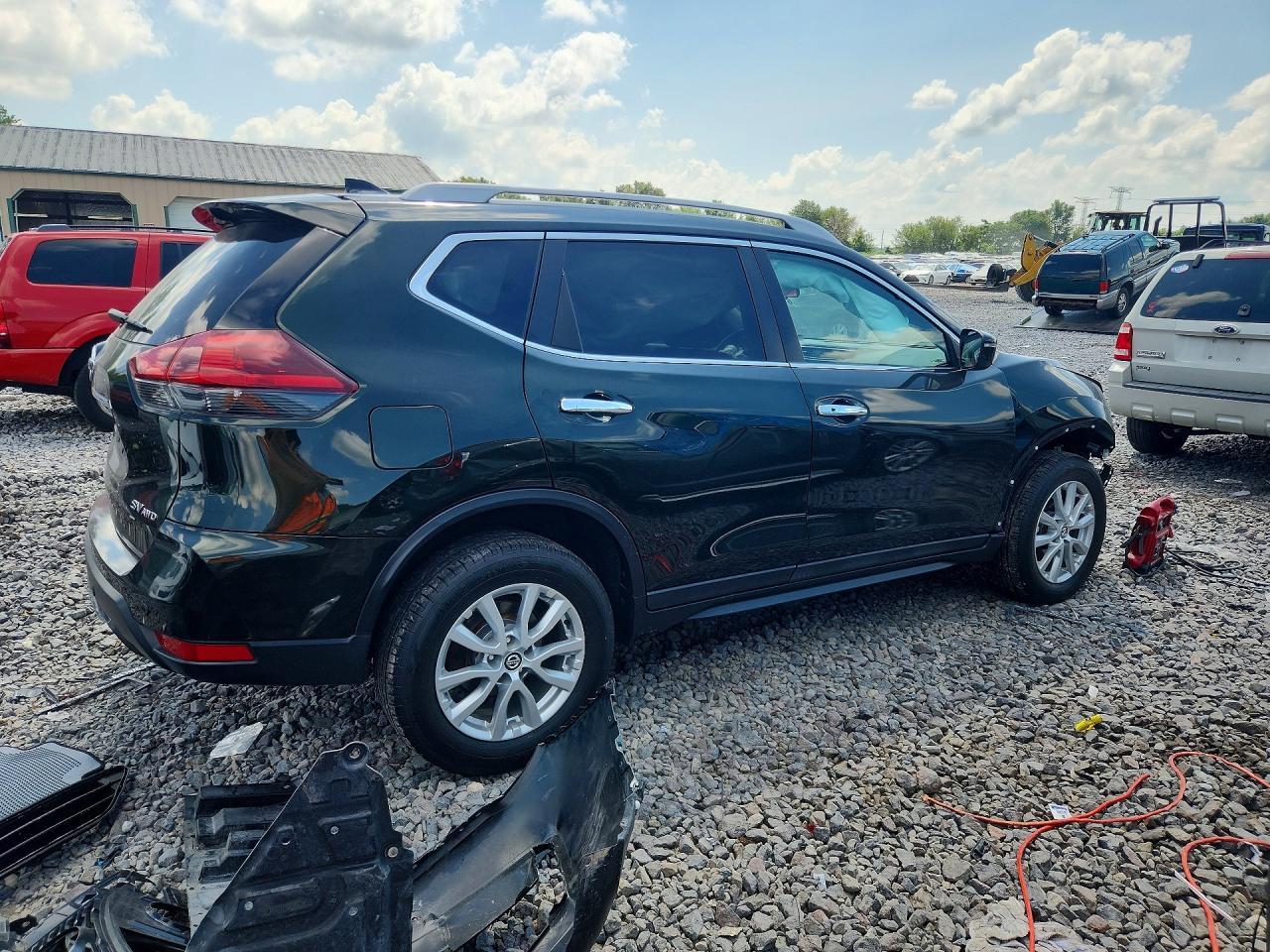 2020 Nissan Rogue Sv - zdjęcie 3