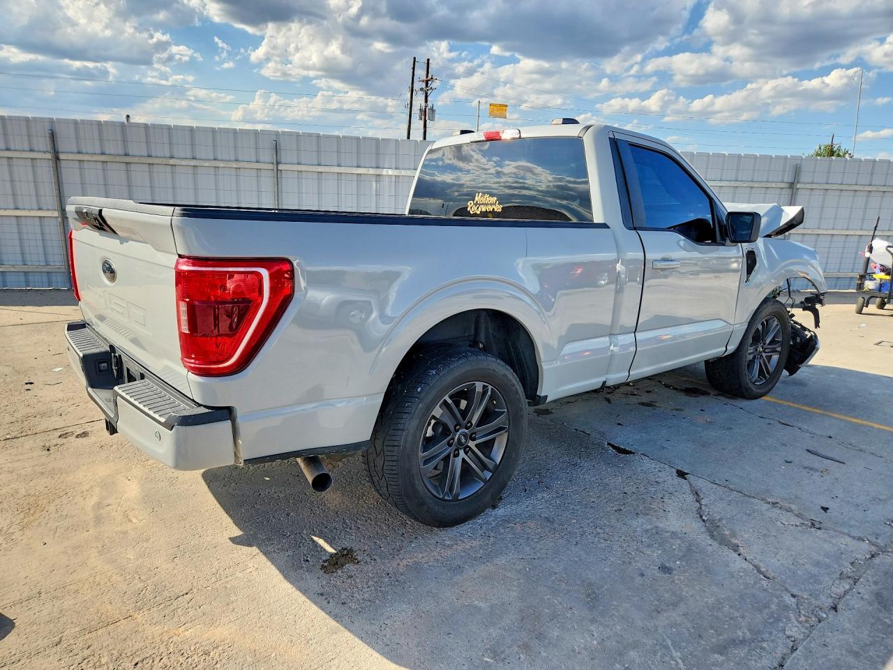 2023 Ford F150 - zdjęcie 3