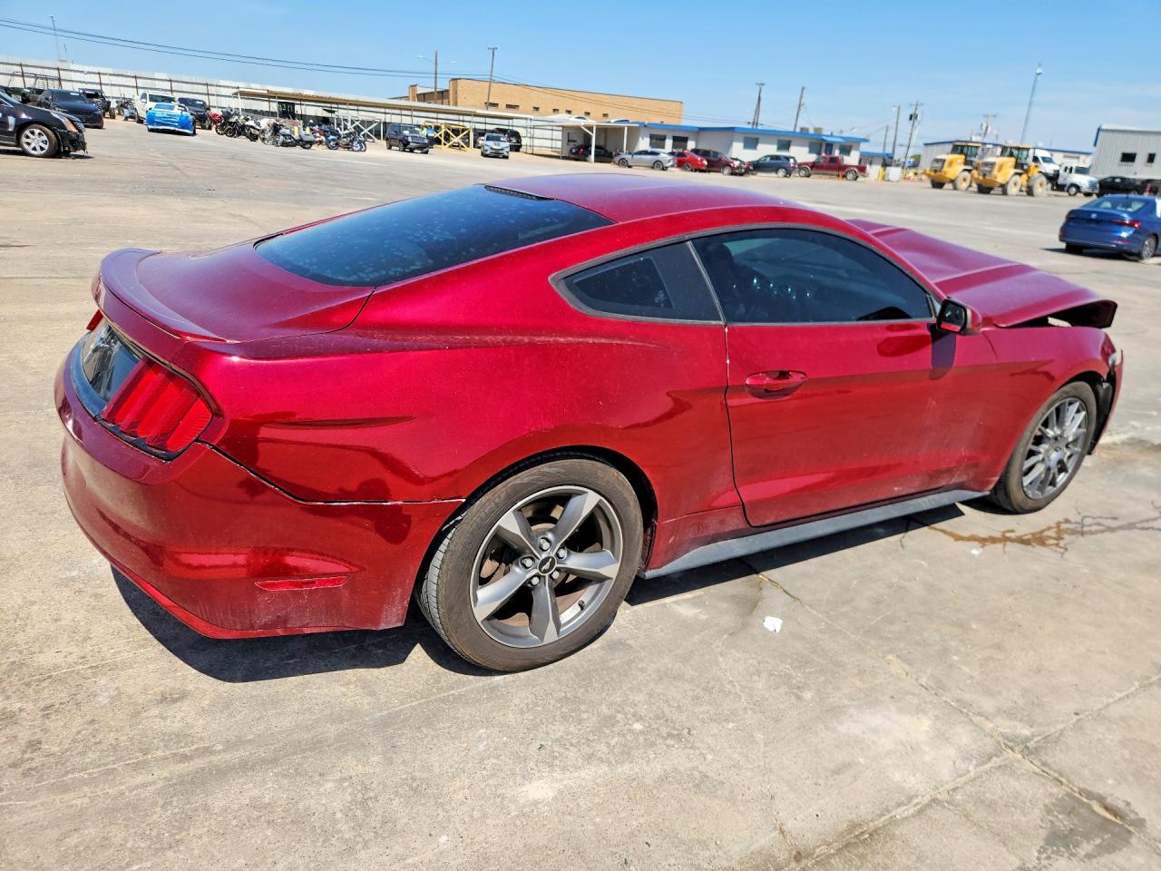 2015 Ford Mustang - zdjęcie 3