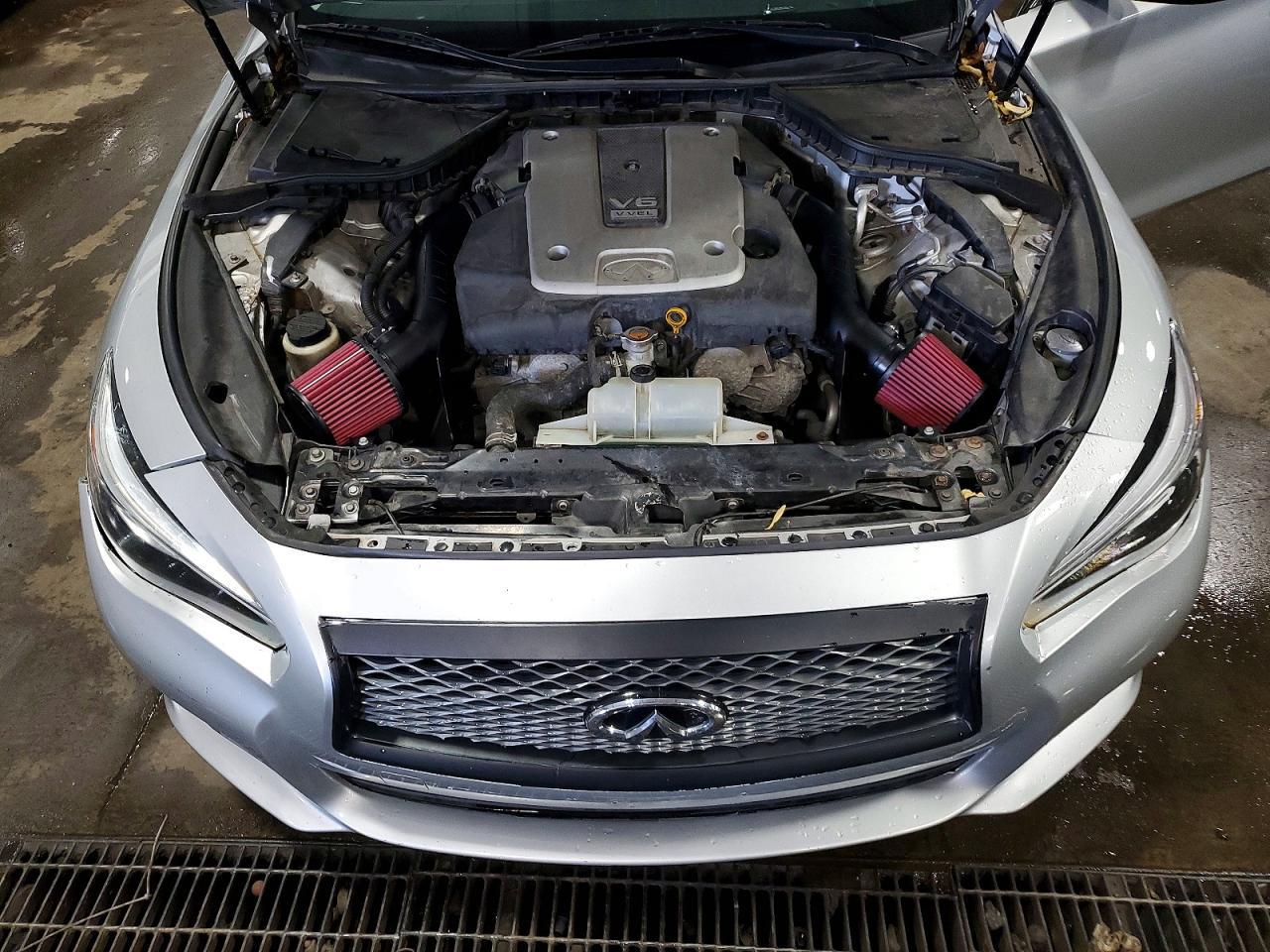 2015 Infiniti Q50 Premium - zdjęcie 11