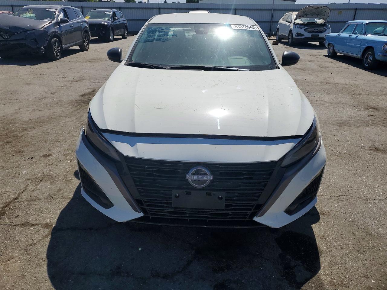 2026 Nissan Altima Sv - zdjęcie 5