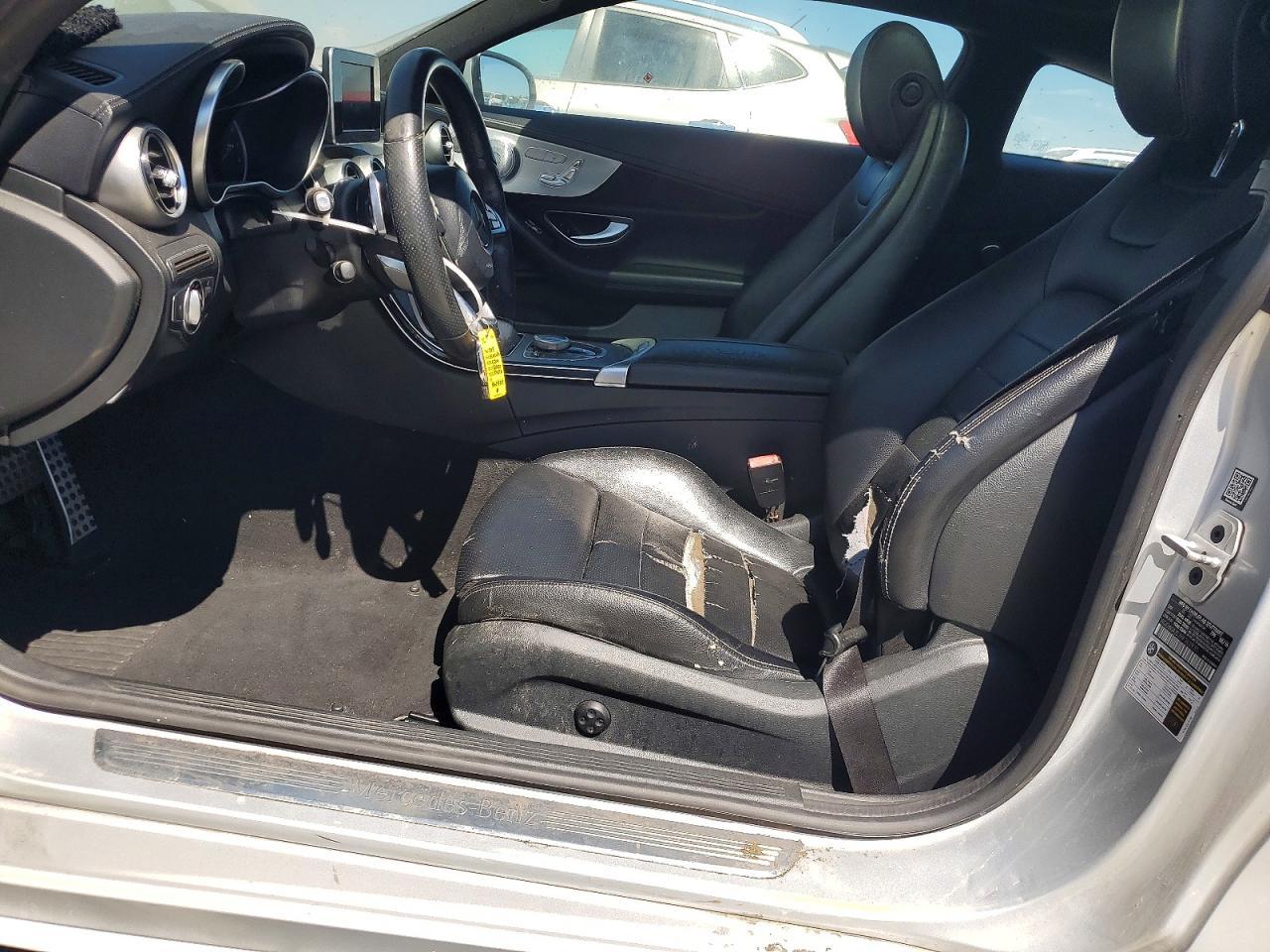 2017 Mercedes-Benz C 300 - zdjęcie 7