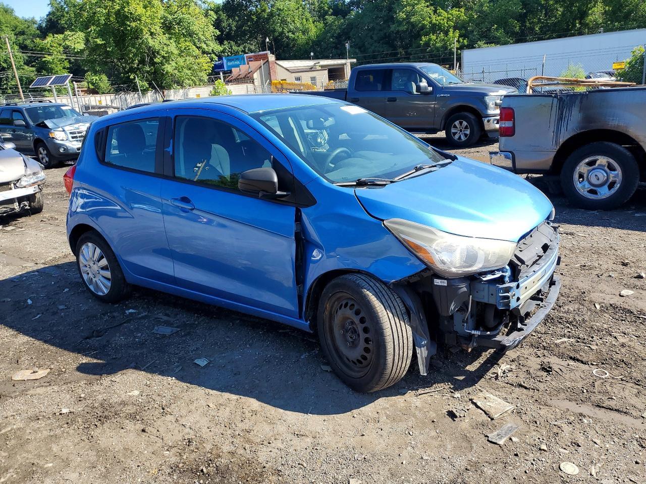 2016 Chevrolet Spark Ls - zdjęcie 4