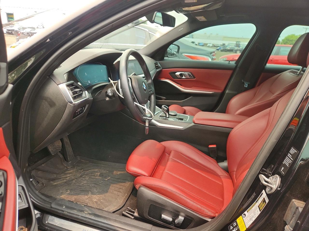 2022 BMW Seria 3 330i - zdjęcie 7