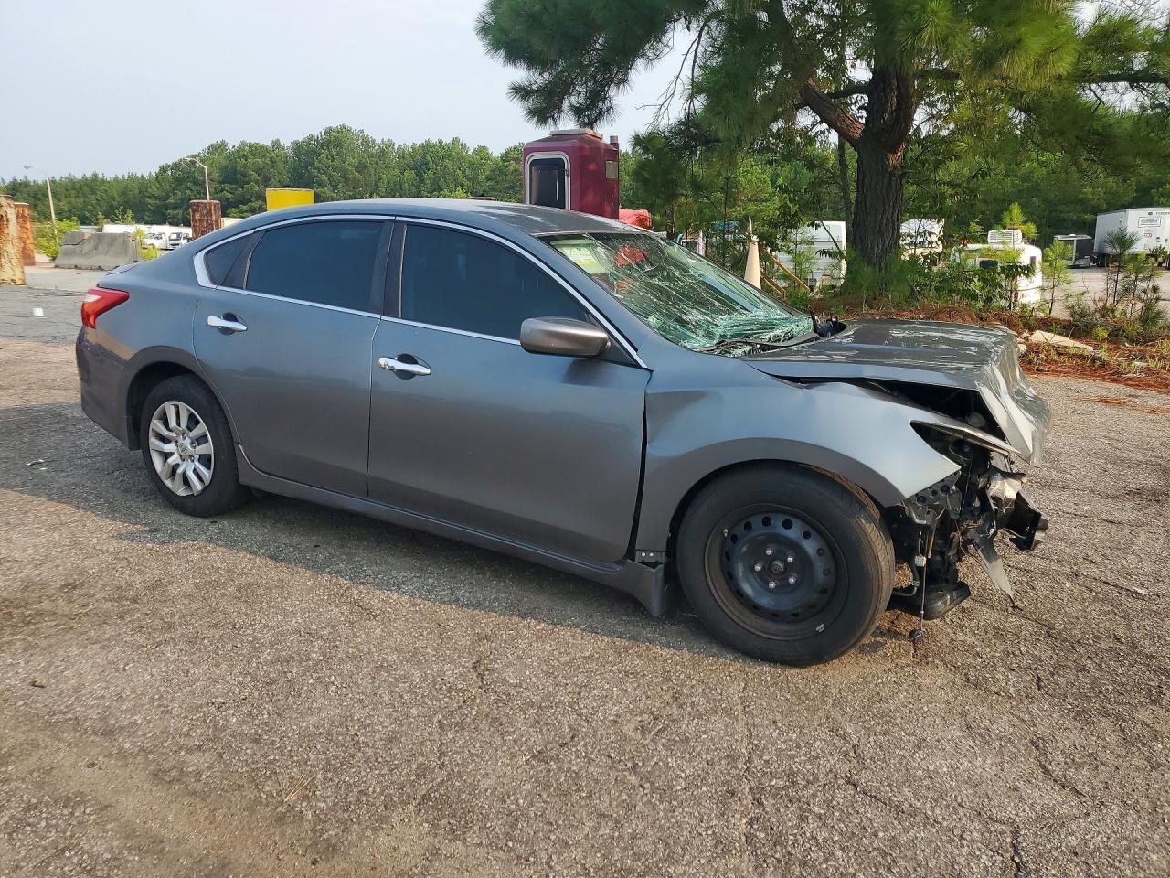 2016 Nissan Altima - zdjęcie 4