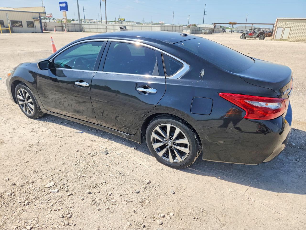 2018 Nissan Altima 2.5 Sv - zdjęcie 2