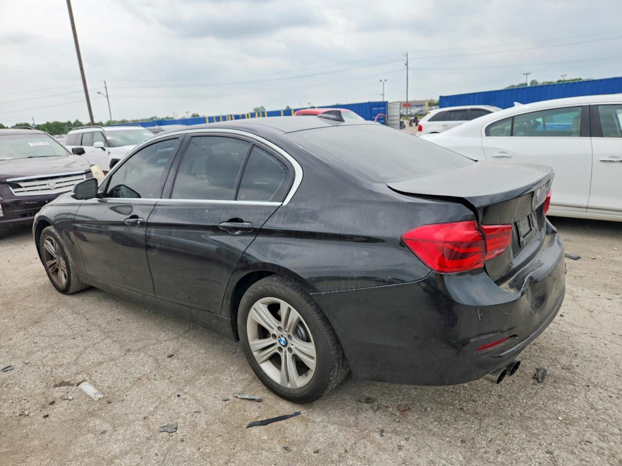 2018 BMW Seria 3 330i - zdjęcie 2