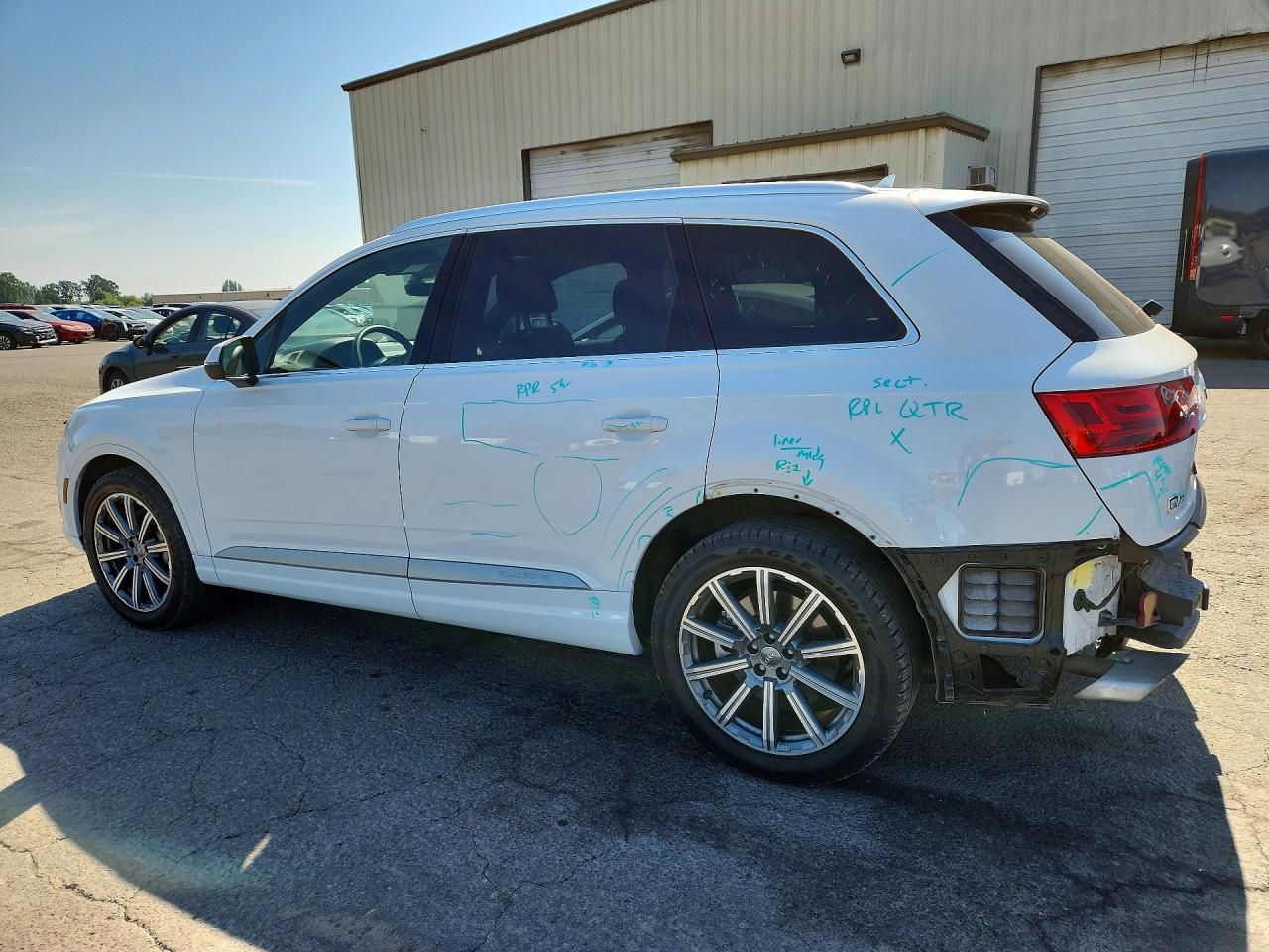 Audi Q7 - zdjęcie 2