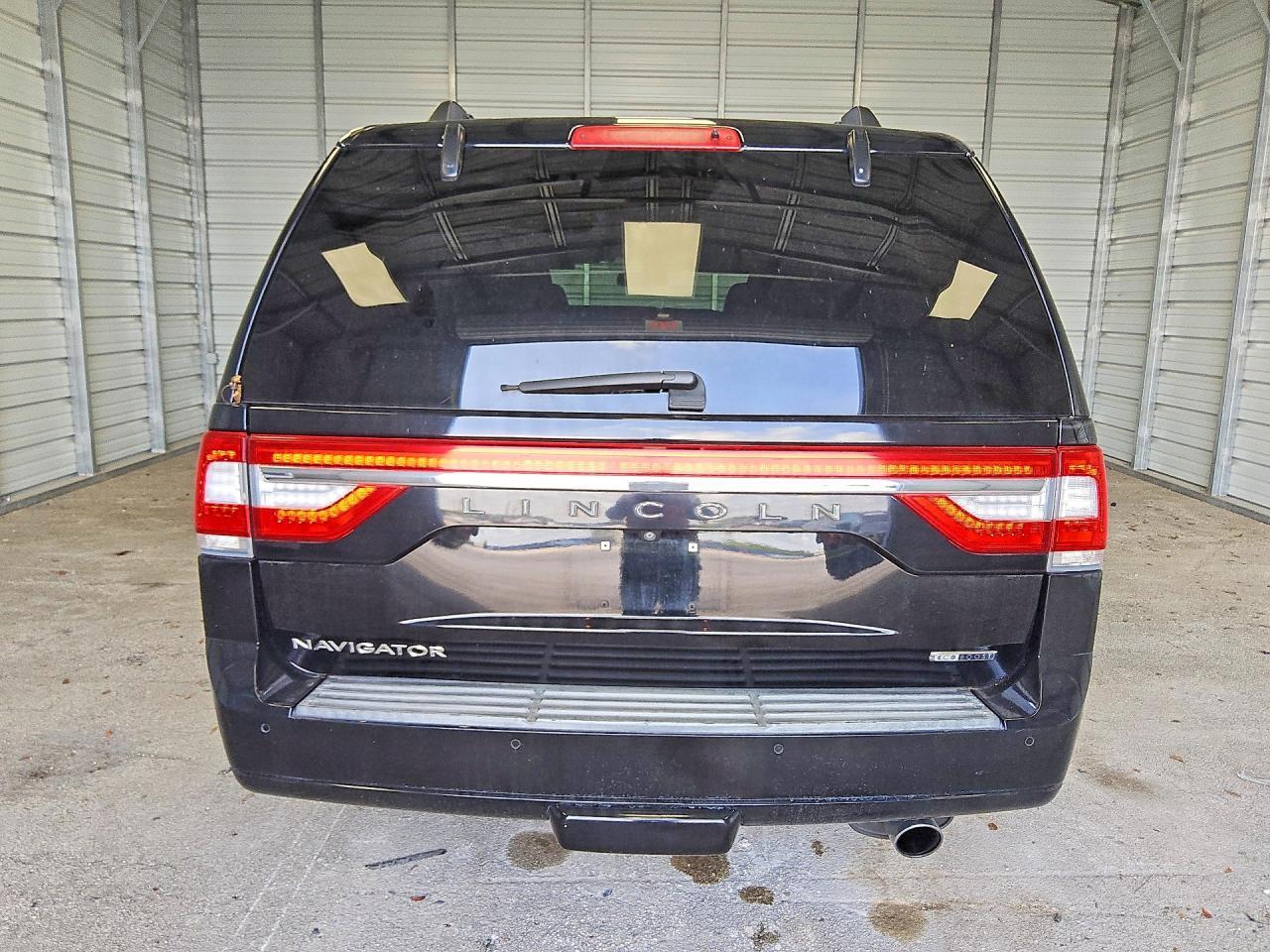 2016 Lincoln Navigator Select - zdjęcie 6