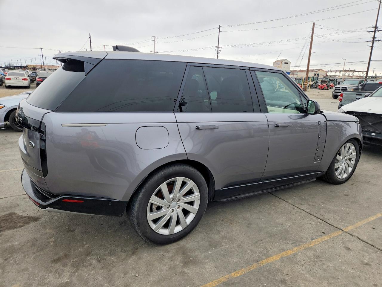 2023 Land Rover Range Rover Se - zdjęcie 3