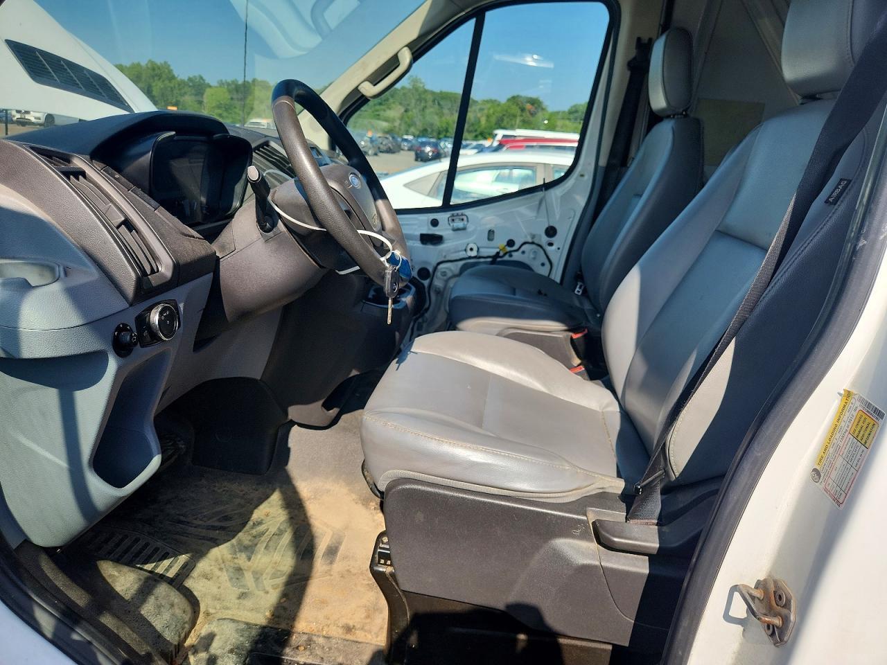 2016 Ford T-150 Cargo- - zdjęcie 7