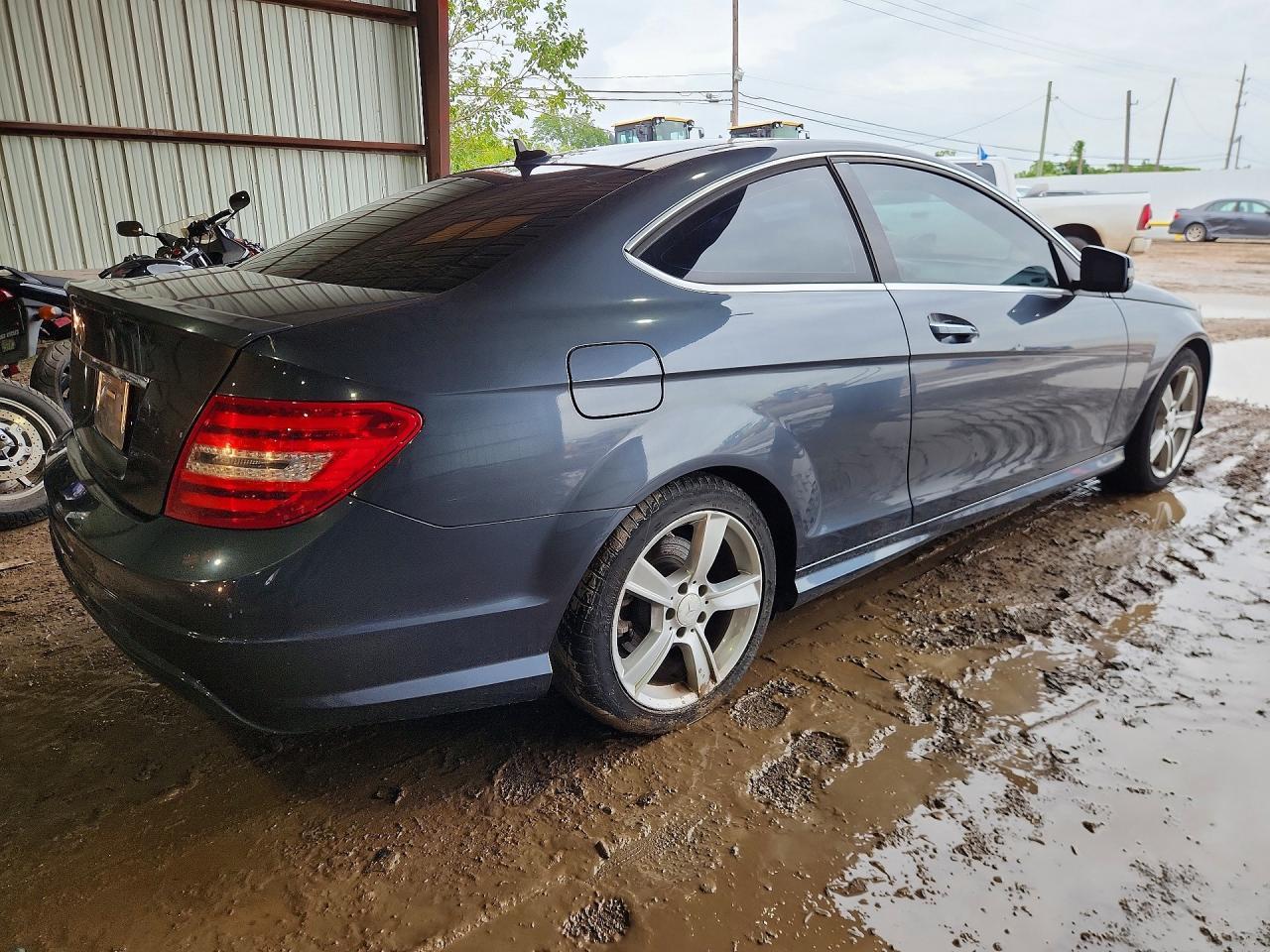 2013 Mercedes-Benz C 250 - zdjęcie 3