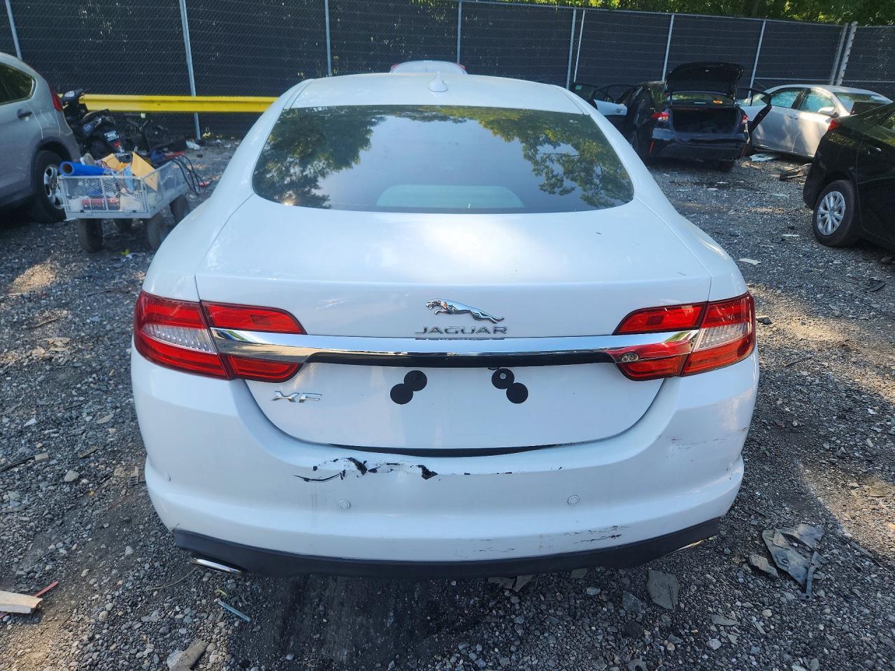 2015 Jaguar Xf 2.0T Premium - zdjęcie 6