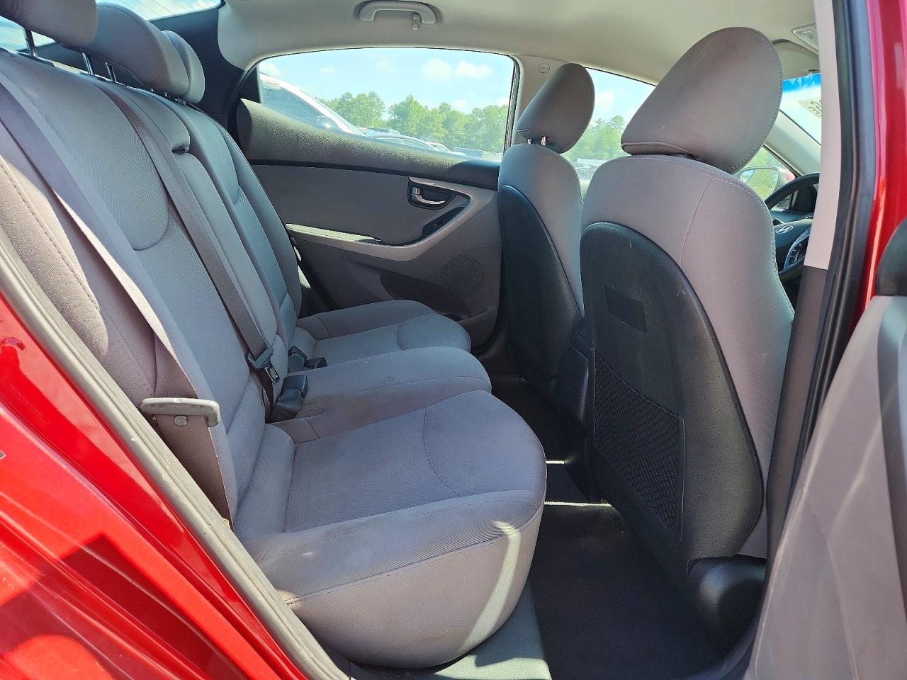 2014 Hyundai Elantra Se - zdjęcie 10
