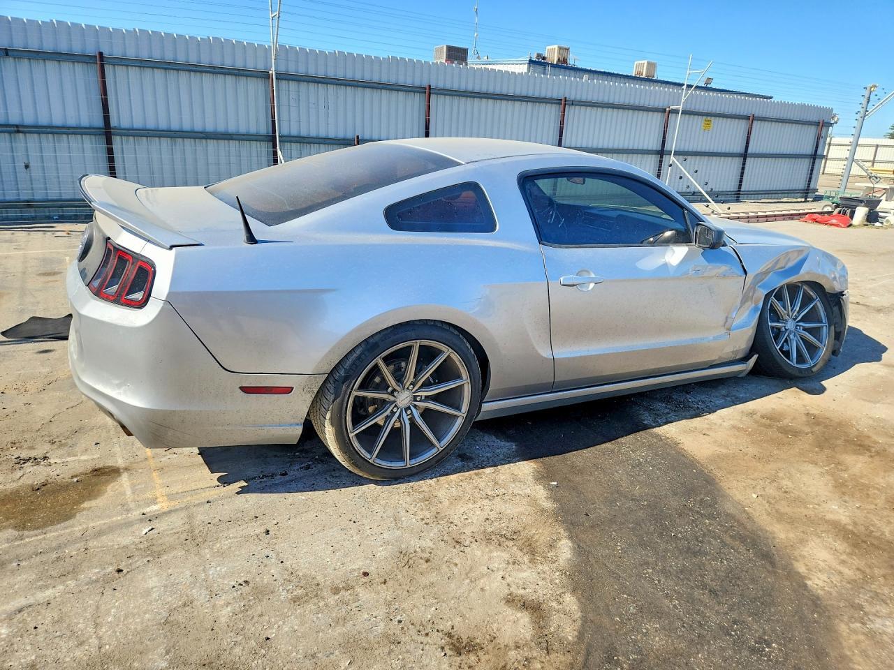 2014 Ford Mustang - zdjęcie 3