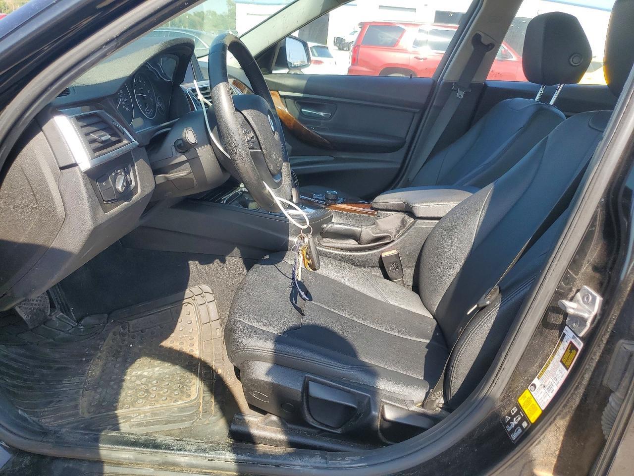 2018 BMW Seria 3 320i - zdjęcie 7