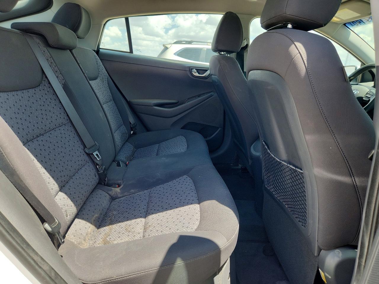 2019 Hyundai Ioniq Blue - zdjęcie 10