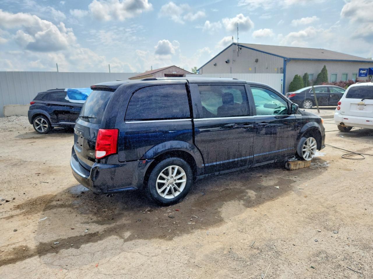 2020 Dodge Grand Caravan Sxt - zdjęcie 3