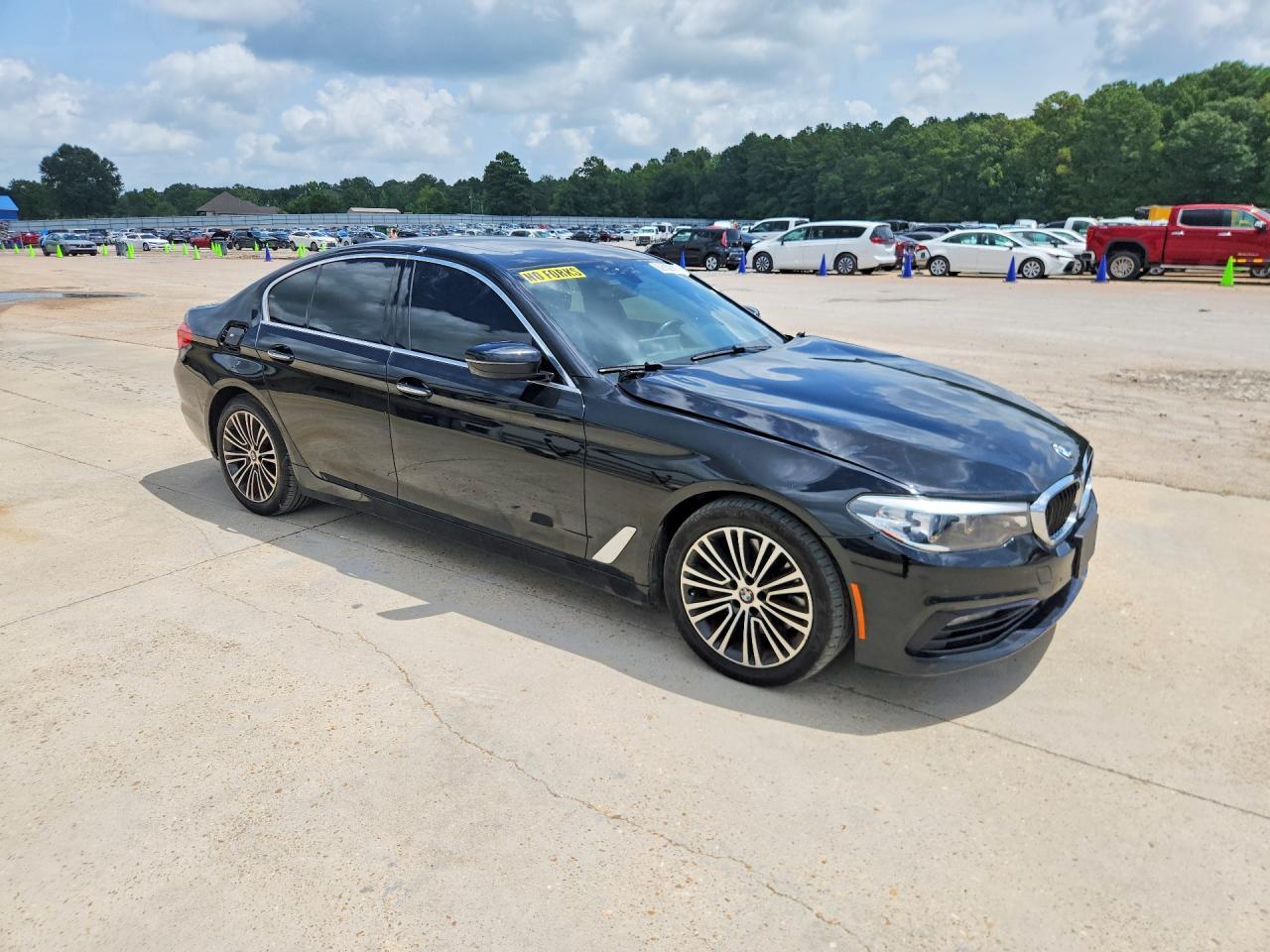 2017 BMW 530 I - zdjęcie 4
