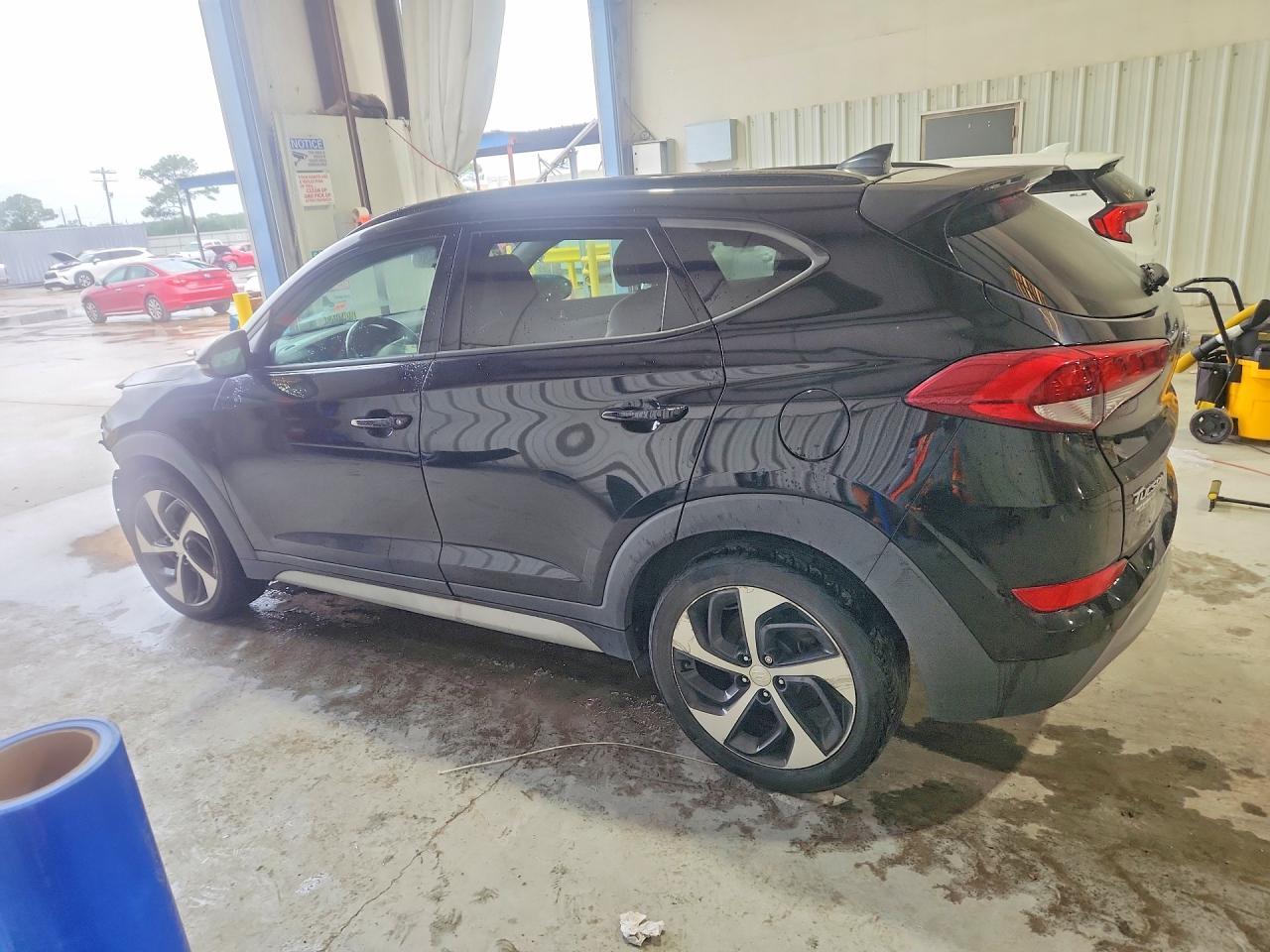 2018 Hyundai Tucson Value - zdjęcie 2