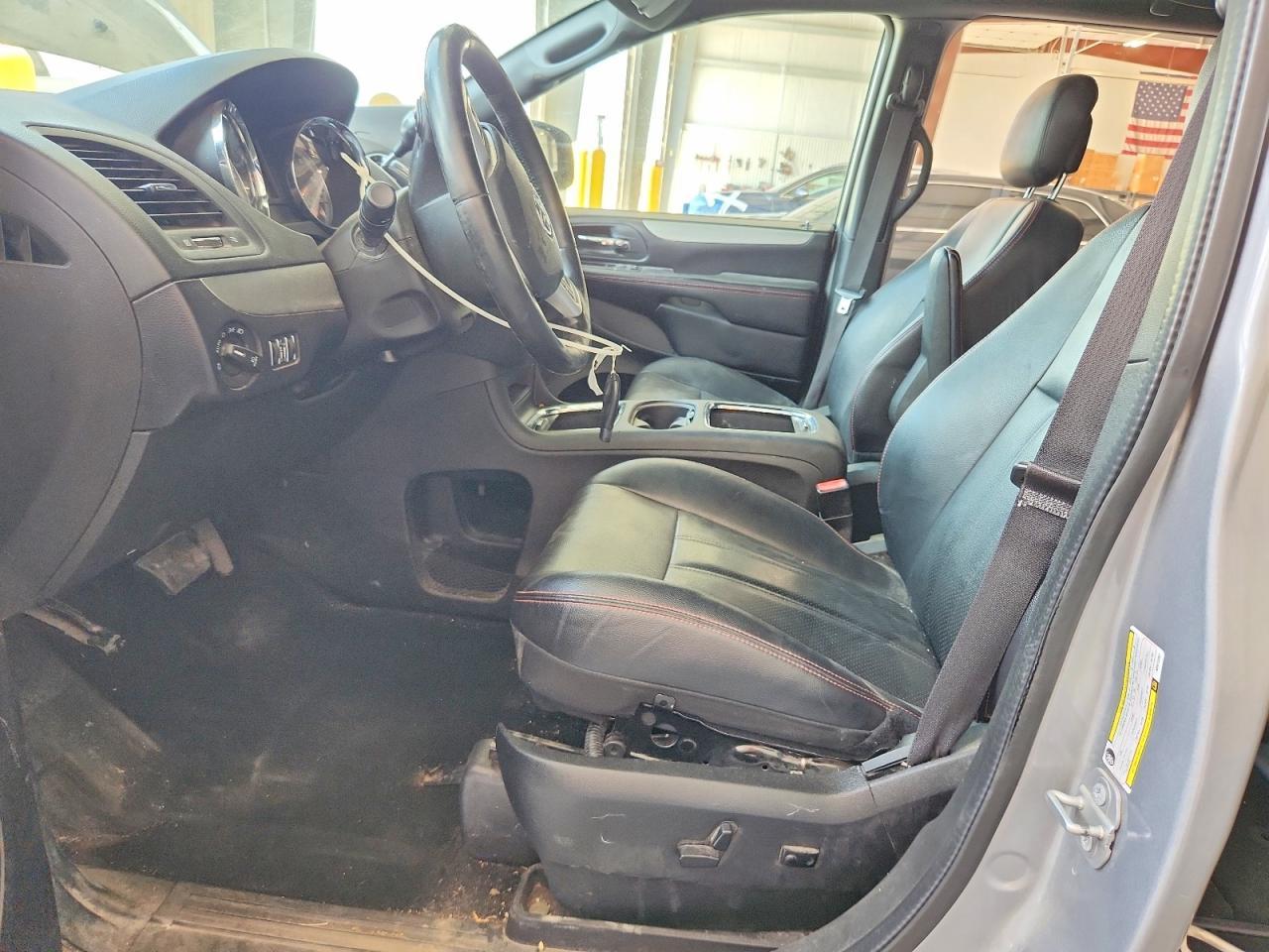 2019 Dodge Grand Caravan Gt - zdjęcie 7