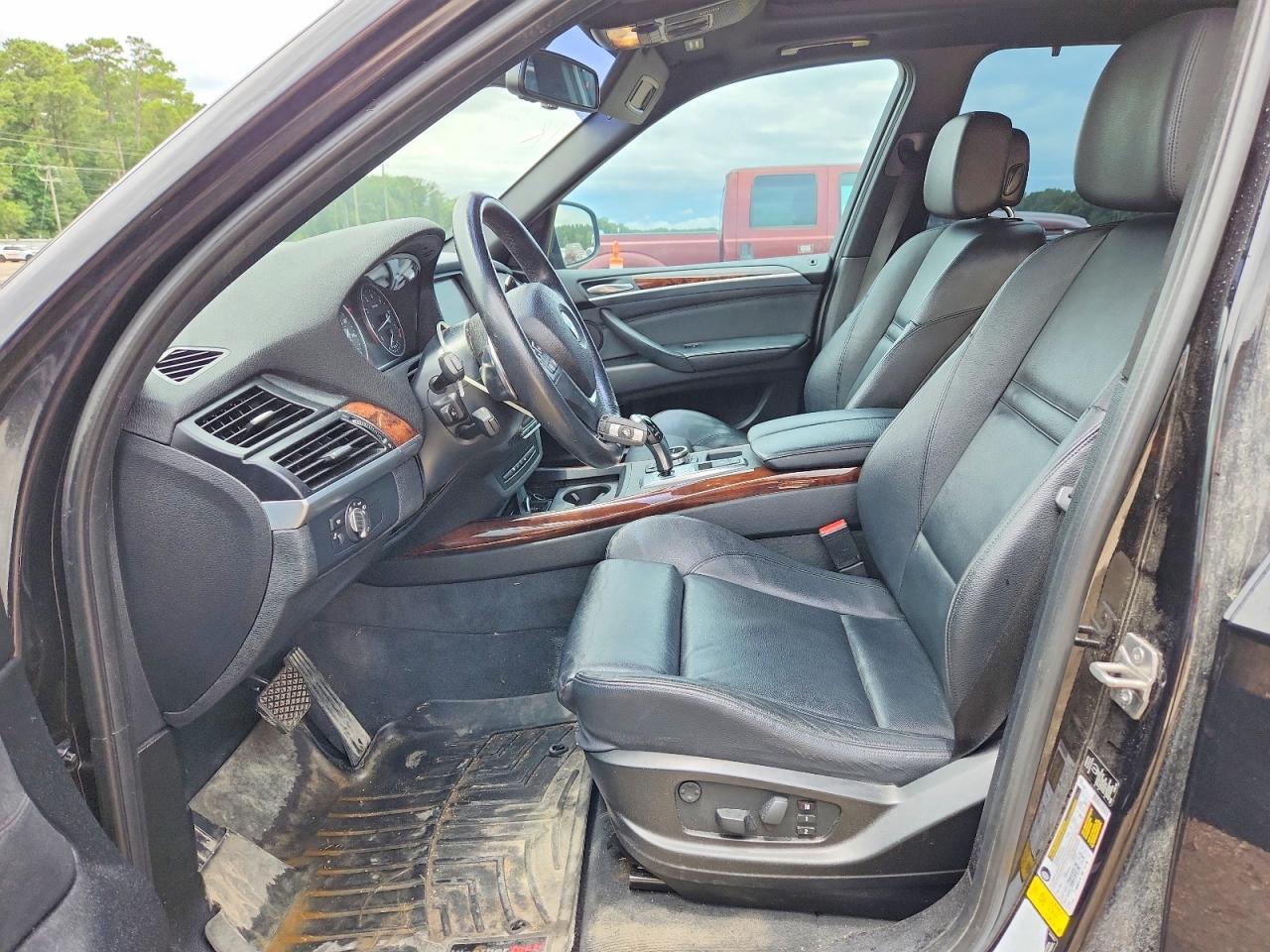 2013 BMW X5 xDrive50I - zdjęcie 7