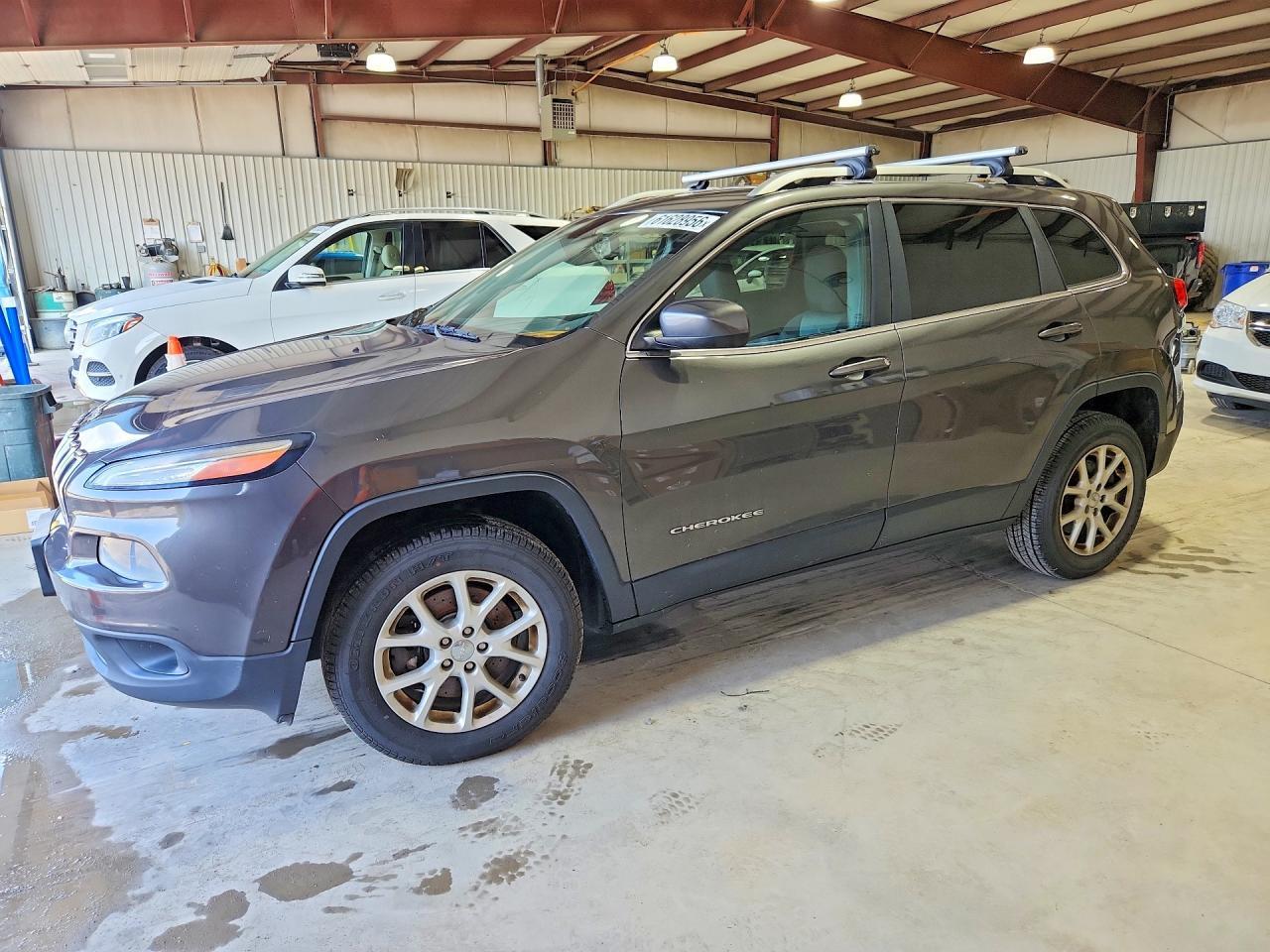 2014 Jeep Cherokee Latitude - zdjęcie główne