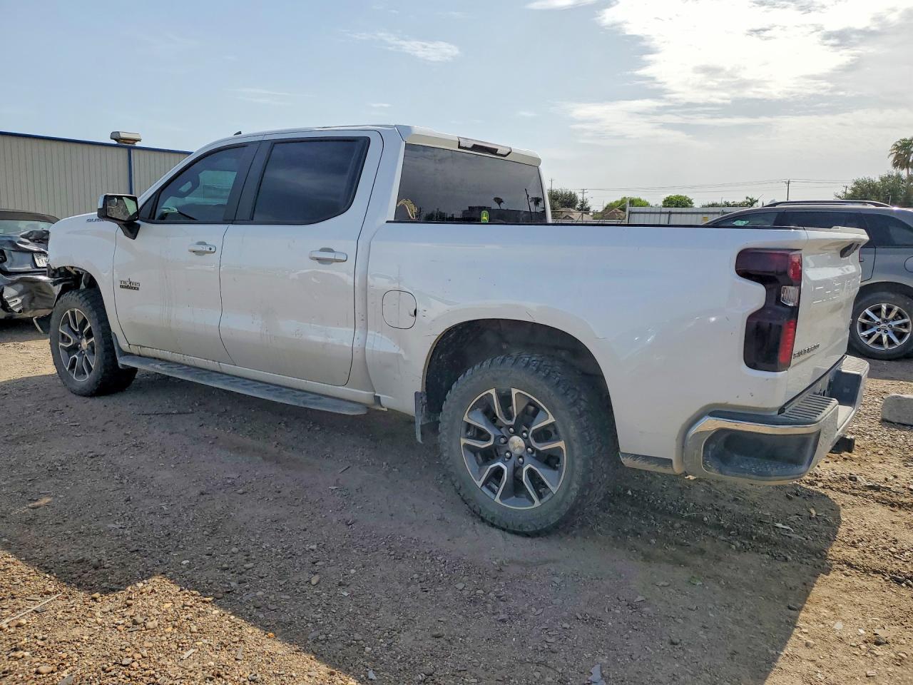 2021 Chevrolet Silverado C1500 Lt - zdjęcie 2
