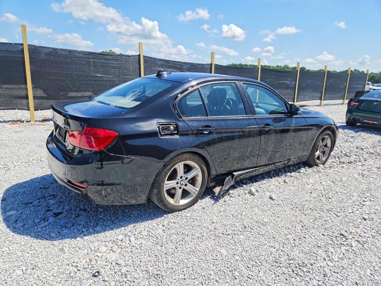 2013 BMW 328 I - zdjęcie 3