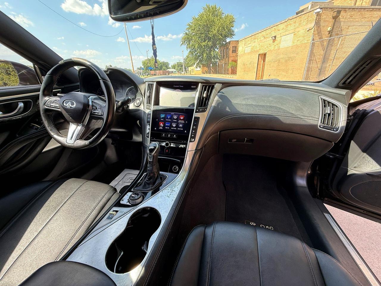 2018 Infiniti Q60 3.0T Luxe - zdjęcie 9
