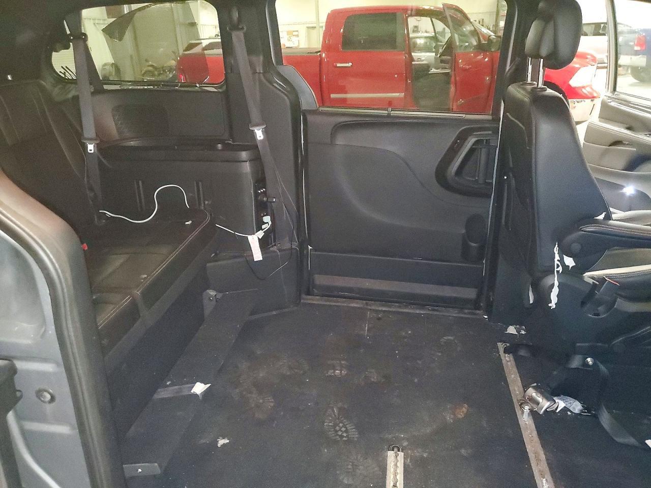 2018 Dodge Grand Caravan Sxt - zdjęcie 11