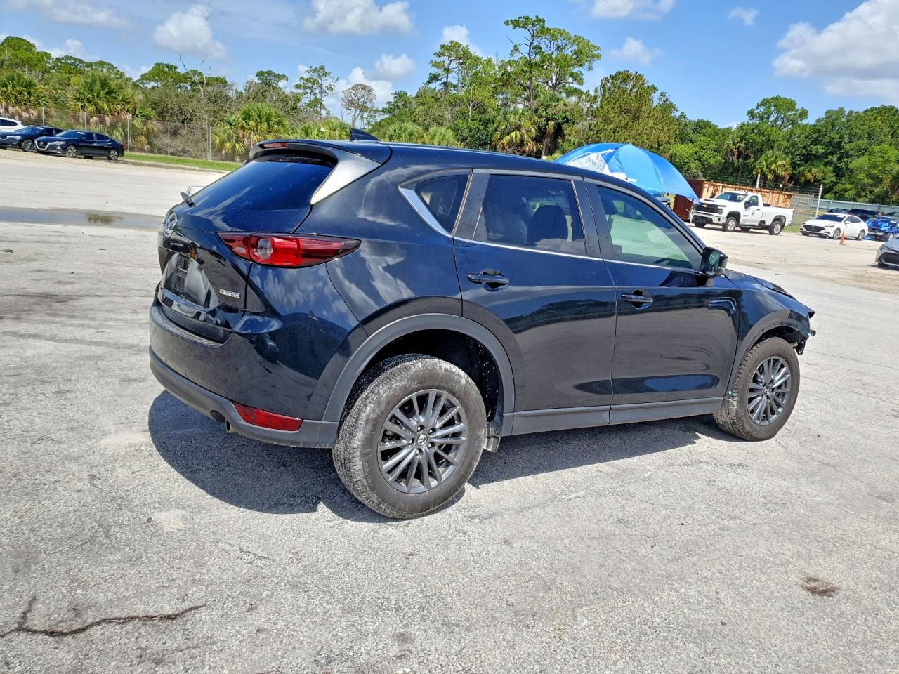 2021 Mazda Cx-5 Touring - zdjęcie 3