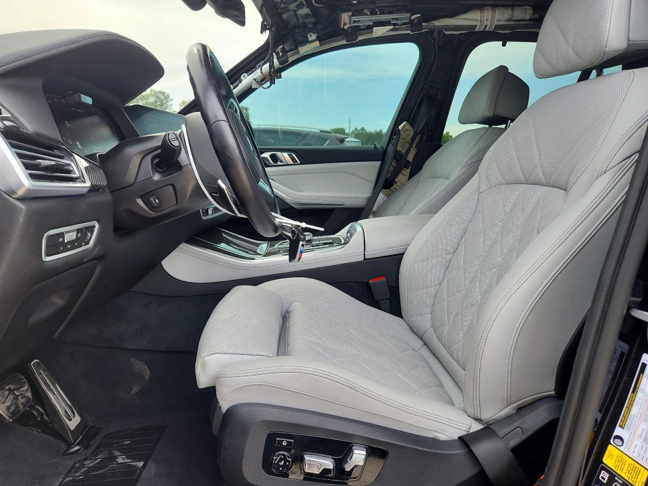 2023 BMW X5 M50I - zdjęcie 7