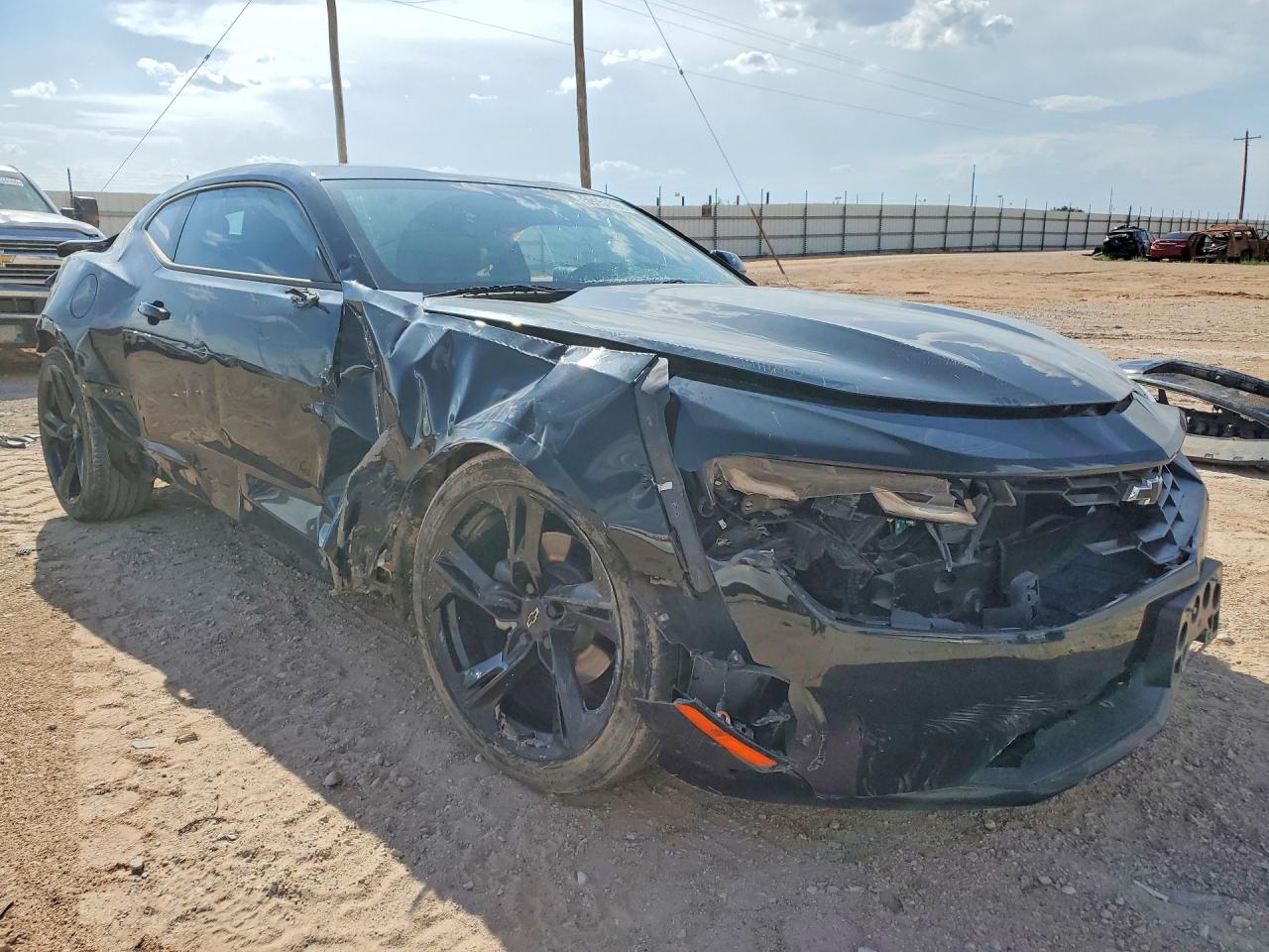 2023 Chevrolet Camaro Ls - zdjęcie 4